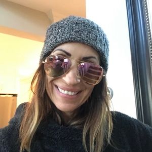 Rose Gold Ray-Ban Aviators